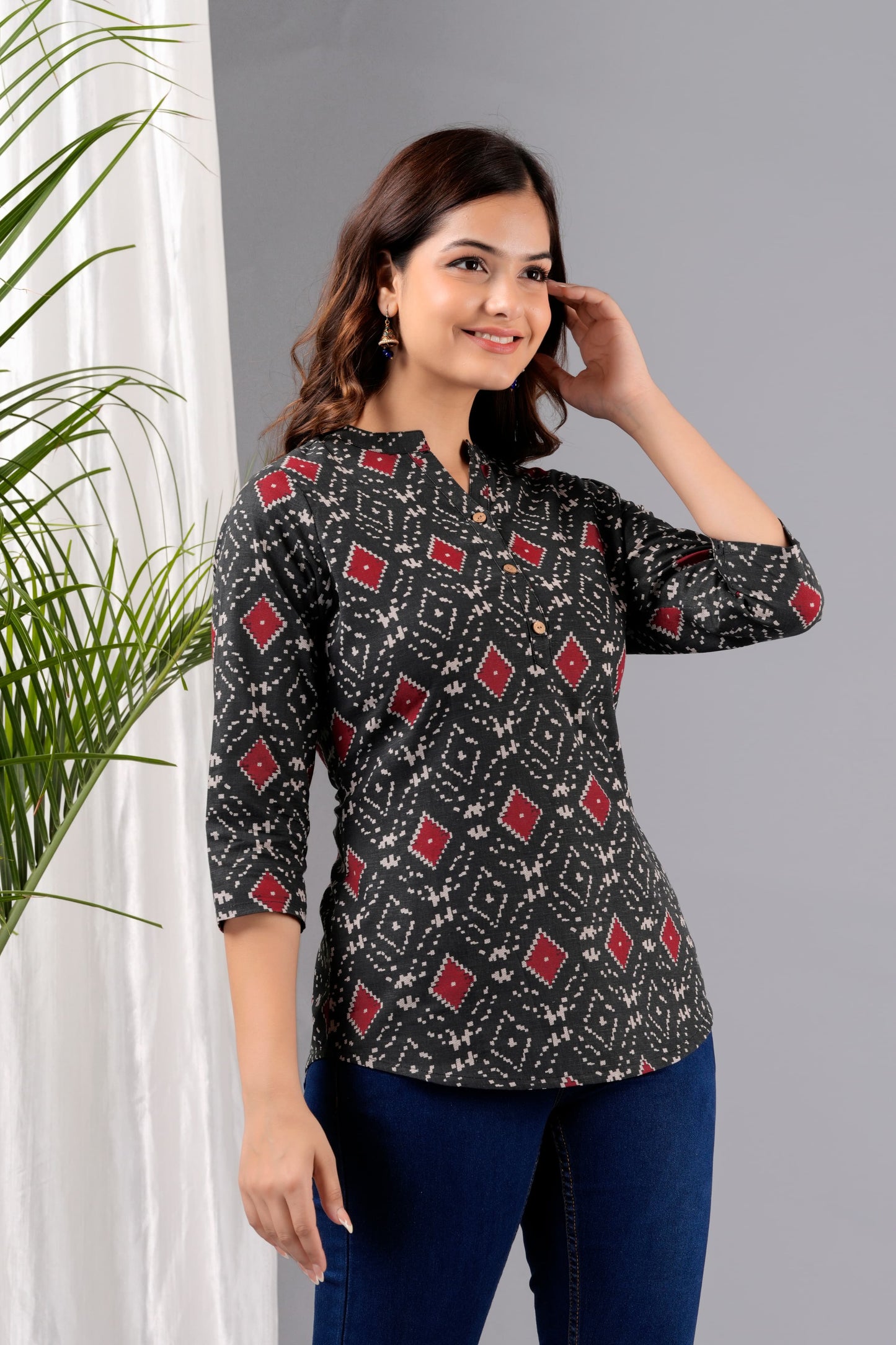 Era short kurti