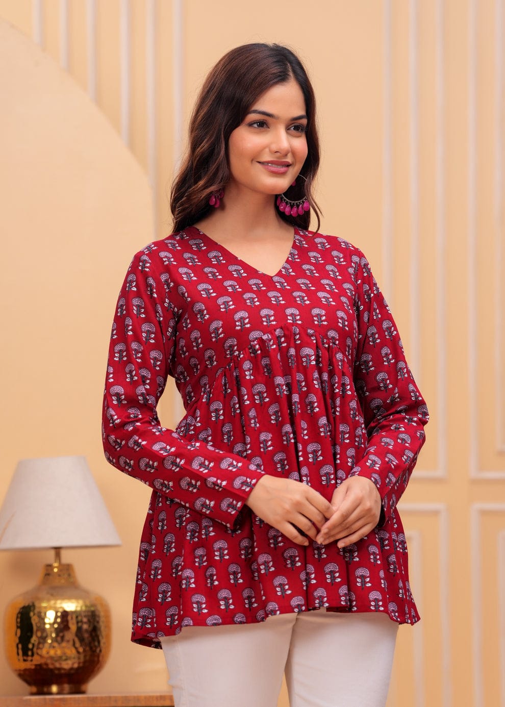 Kritikaar short kurti