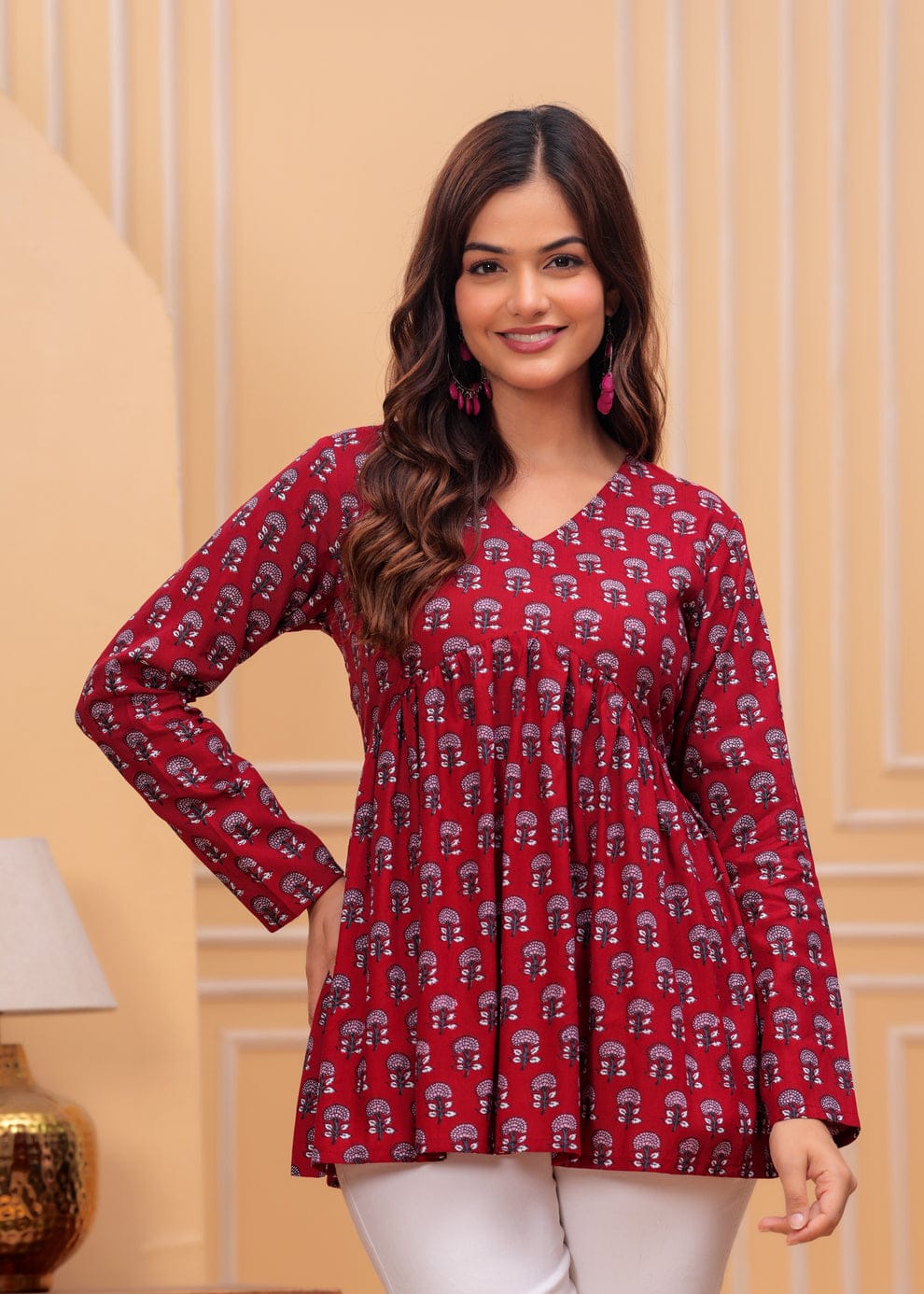 Kritikaar short kurti