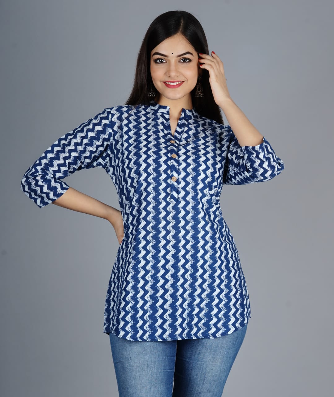 Akaya short kurti